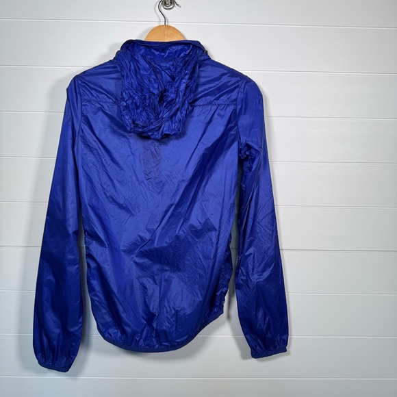 Nike Blue Lightweight packable running jacket with zipper hood small - Picture 9 of 9